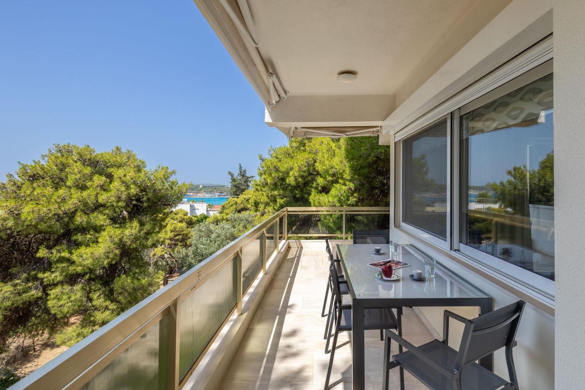 Relux Sea View 2 Bedroom Apartment By Blupine เอเธนส์ ภายนอก รูปภาพ
